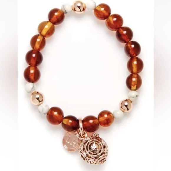 LISA HOFFMAN FINE FRAGRANCE JEWELRY EARRING, BRACELET, 2 BOTTLES TUSCAN FIG - Picture 3 of 9